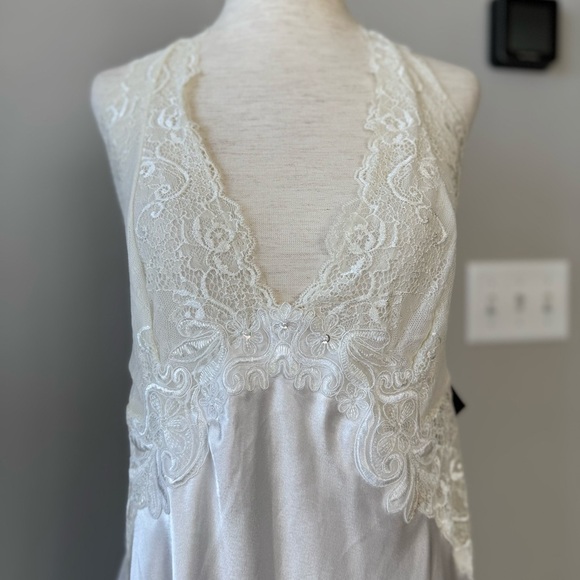 NWT! Seductivewear by Cinema Etoile Elegant White Lace-Trimmed Full-Length Slip - Picture 6 of 12